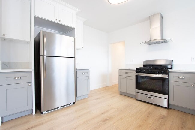 Photo - Lyman Place Apartments