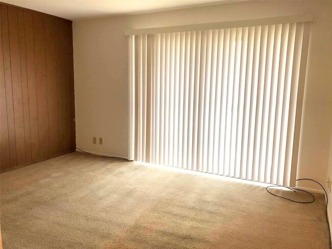 Photo - 229 S Church St