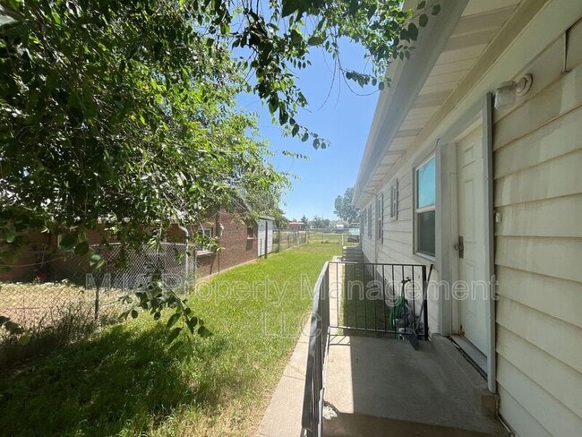 Photo - 1597 W 12800 S Unit B