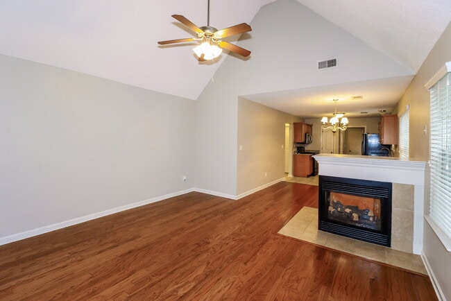 8595 Griffin Park Dr