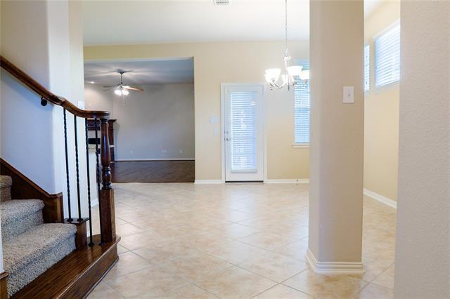 Photo - 200 Sir Brine Dr