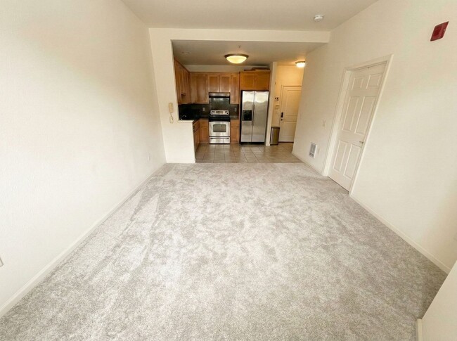 Photo - Downtown Oakland Condo w/ Parking & In Unit Laundry