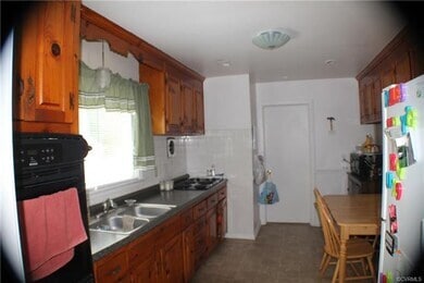 Photo - 409 Seabury Ave