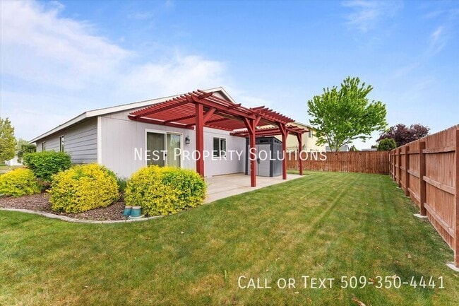 Photo - 1900 Allen Ave