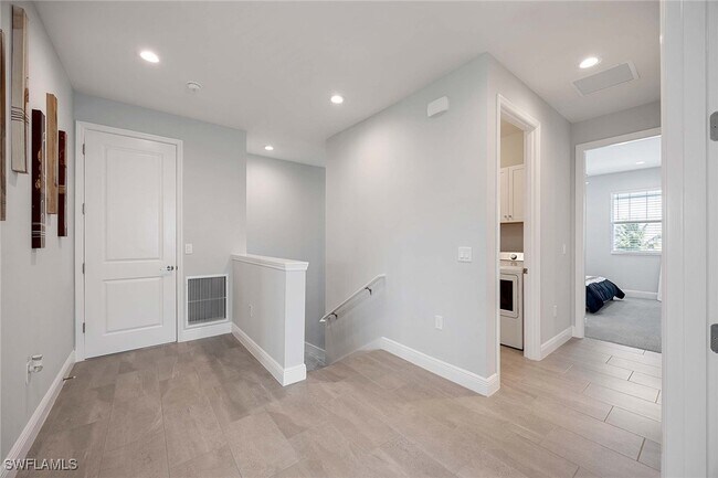 Photo - 2603 Seychelles Cir Unidad 1505