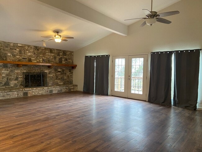 Photo - 1389 River Ranch Dr