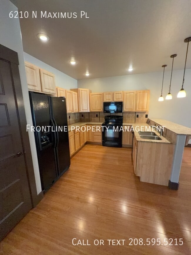 Photo - 6210 N Maximus Pl