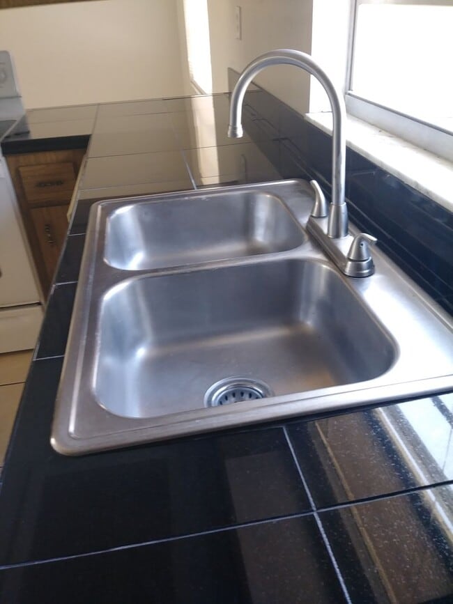 Building Photo - 1BR/1 BA Apt in Historic Downtown Eustis - Newly renovated with Laundry Room and W/D hookups Unit 5