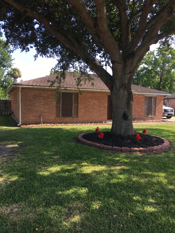 Photo - 1316 Hospital Dr
