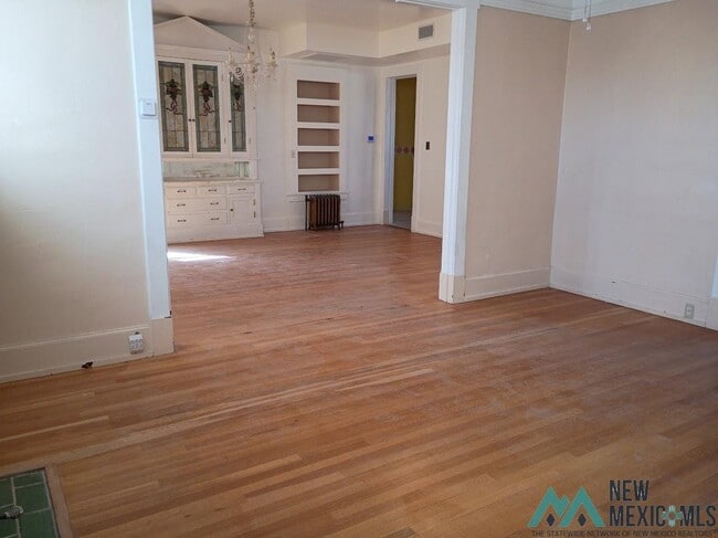 Photo - 320 S Zinc St