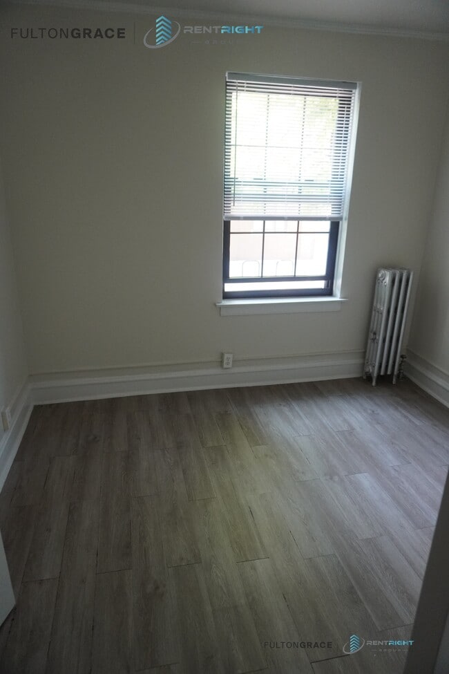 Photo - 5301 N Ashland Ave Unit 105