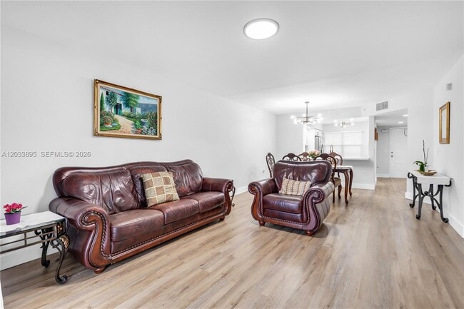 Photo - 701 SW 142nd Ave Unit 108S