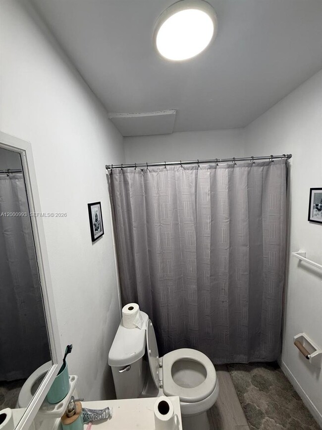 Photo - 3536 NE 168th St Unit 403