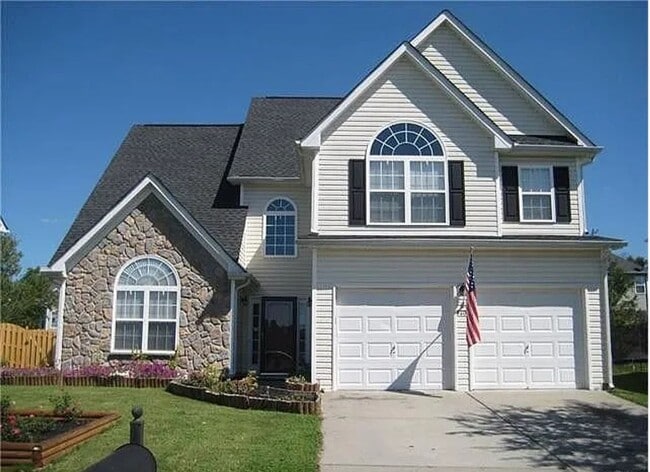 Stunning 4 bed / 2.5 bath home located in ... - Stunning 4 bed / 2.5 bath home located in ...