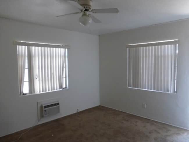 Building Photo - 1409 S Mill Unit 5 Rental