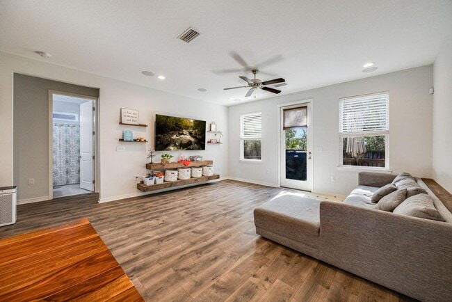 Photo - 3 bedroom 2 bathroom