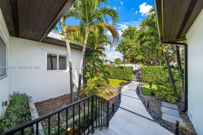 Photo - 3531 SW 1st Ave