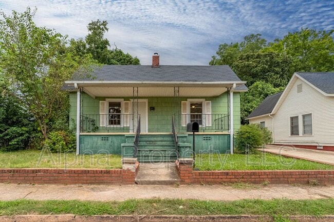 Building Photo - 8 Wrigley St