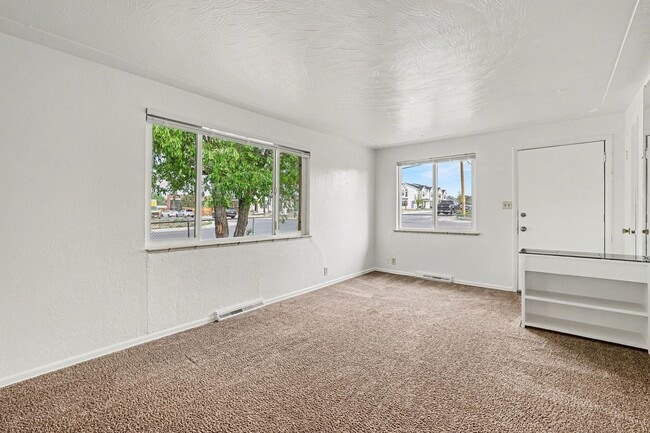 Photo - Newly remodelled 3 bedroom ranch - available May 1st!!!