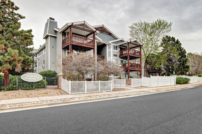 2 bed 1 bath Condo in Victoria Crossing II - 2 bed 1 bath Condo in Victoria Crossing II