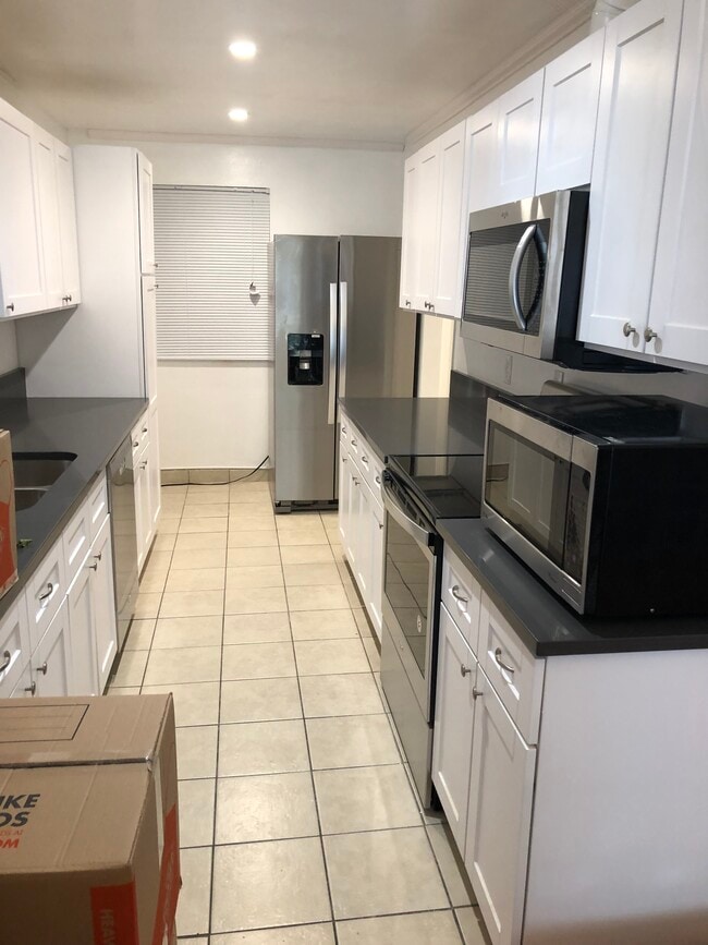 Photo - 5650 Sumner Way Unit Apartment for rent