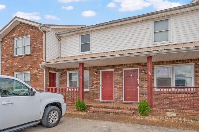 Photo - End Unit Ready for You to Call Home Unit 146 Darlene B