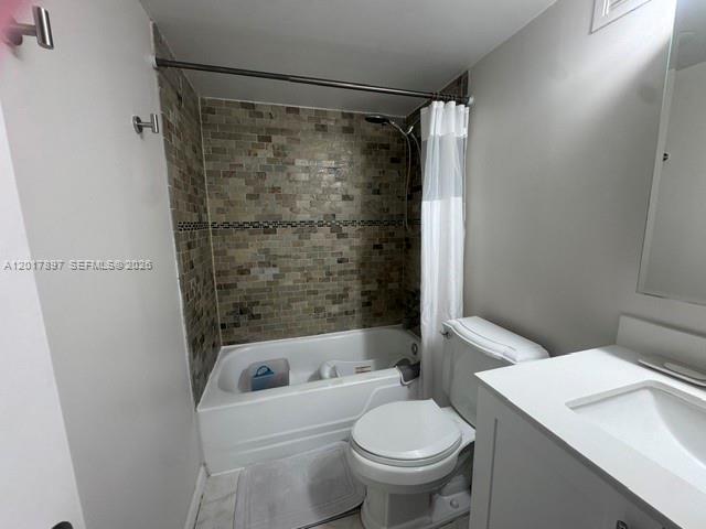 Photo - 615 NE 12th Ave Unit 109