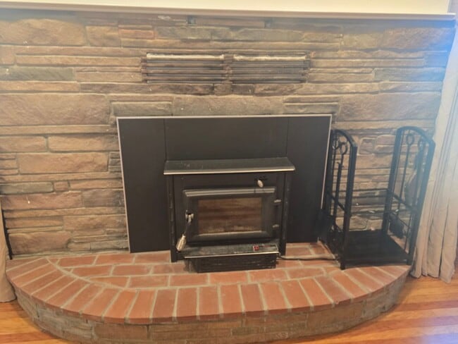 Photo - Calm Surrounds This Beautiful Cabin Home