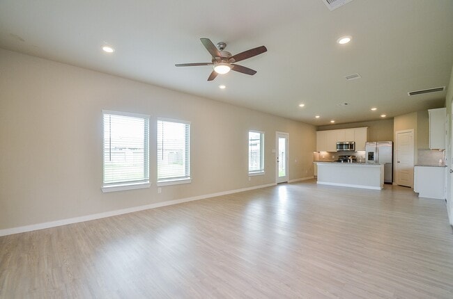 Photo - 2511 Shining Spur Ct