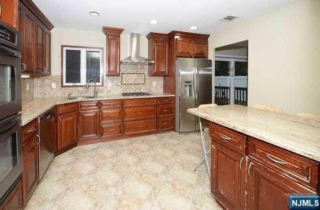 Photo - 16-26 Alden Terrace Unit 1X
