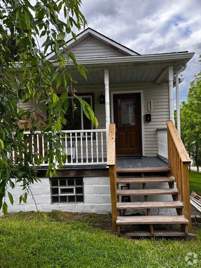 Building Photo - 622 Lincoln Ave Rental