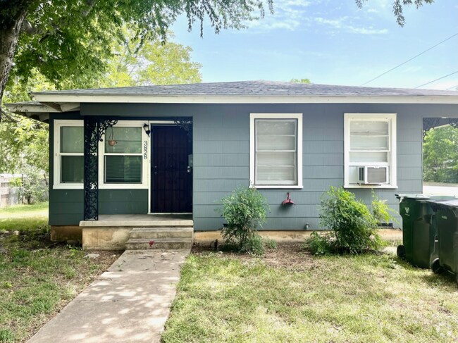 Building Photo - 3828 Colcord Ave Rental
