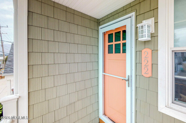 Photo - 222 Hiering Ave