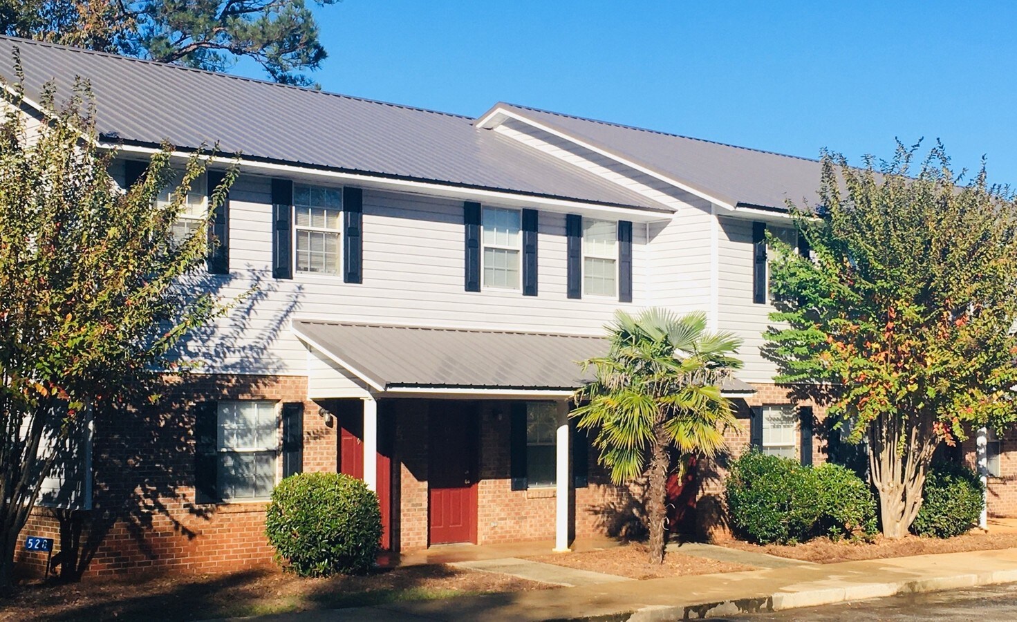 Southland Place - Southland Place Apartments