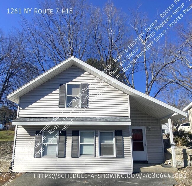 Charming 2BD in Scenic Community - Charming 2BD in Scenic Community Apartment Unit 18