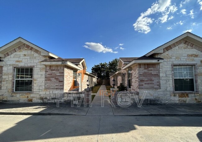 Photo - 301 W Albatross Ave Condominio Unidad A