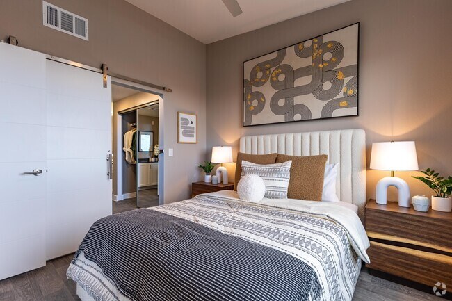 1 BR, 1 BA - 691 SF