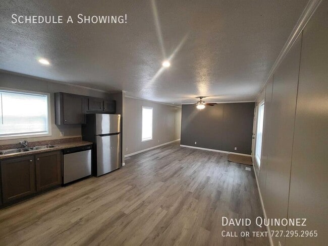 Building Photo - 248 S Blackwood Dr