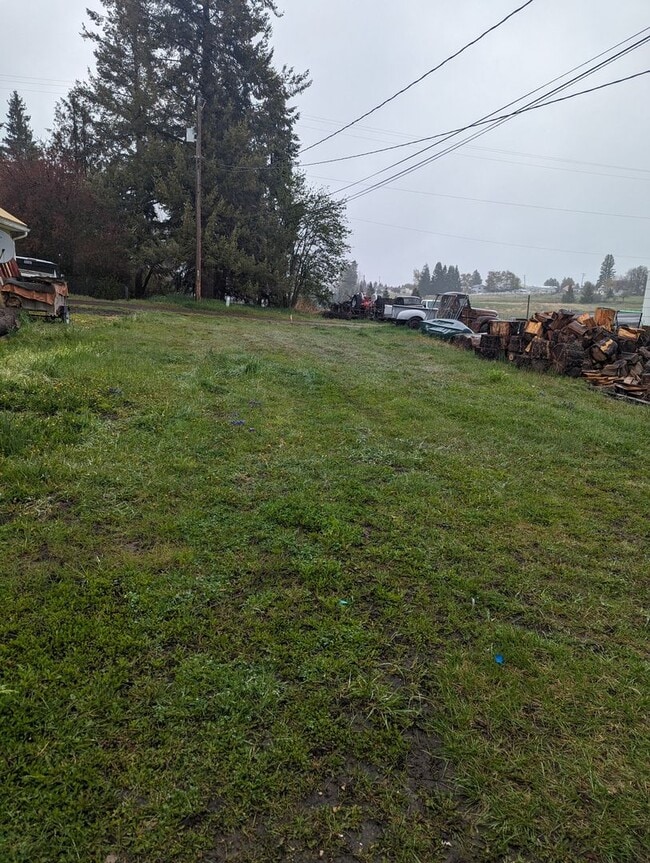 Photo - Quaint 2 bedroom Craigmont house