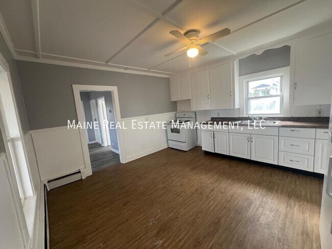 Photo - 12 Vigue St Apartment Unit 1