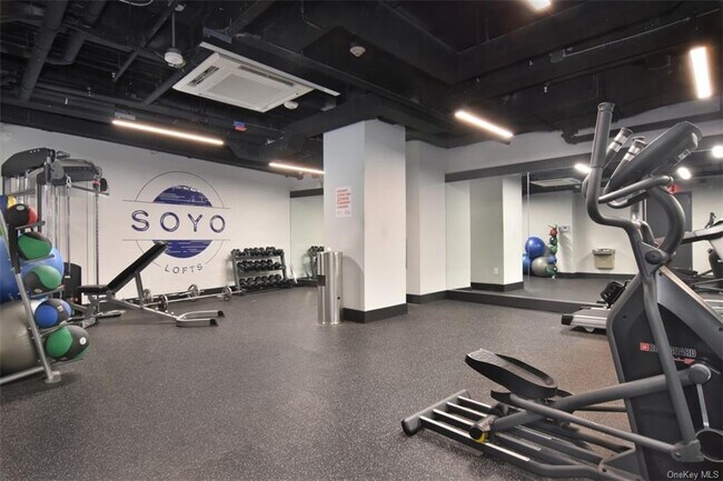 Photo - 13 Main St Unit 3F