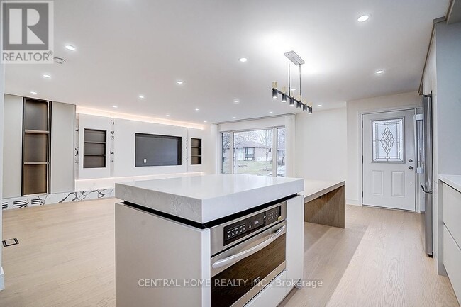 Photo - 23 Bakerdale Rd