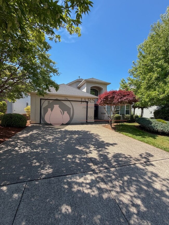 Building Photo - South Salem Single-Level Near Creekside Golf Club!