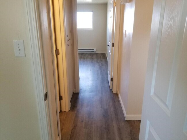 Photo - 409 2nd Ave E