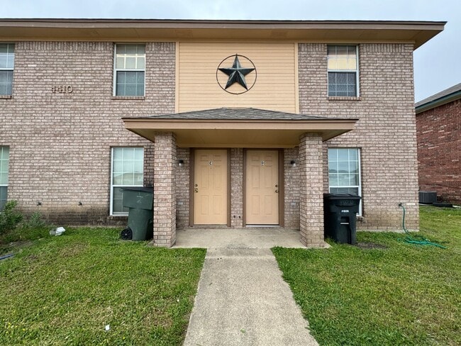 Photo - 4410 Sylvia Dr Unidad Apt D