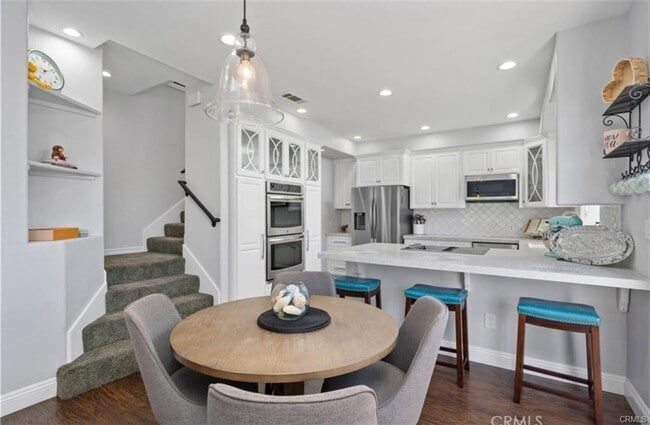 Photo - 7805 Garfield Ave