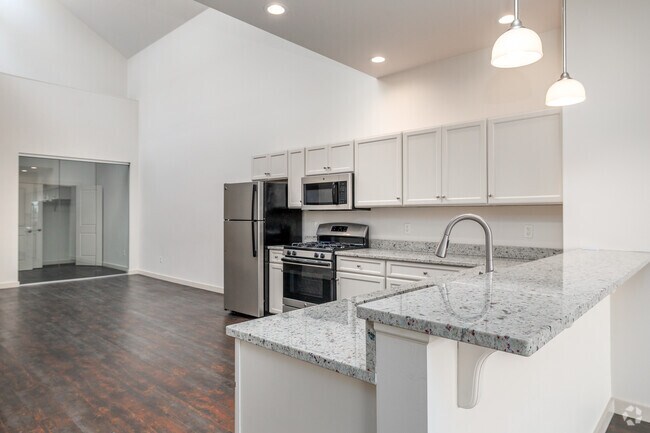 2BR, 2BA - 1,525SF - Kitchen