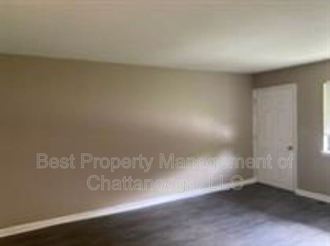 Photo - 2189 Dugan St