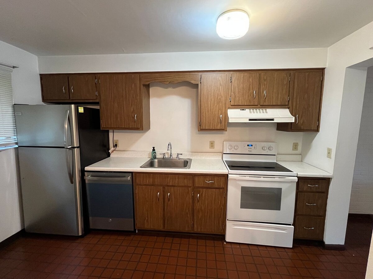 Photo - 772 Locust Ridge Dr