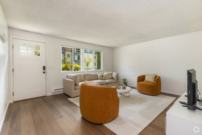 Building Photo - 15706 Ash Way Unit ID1234677P Rental
